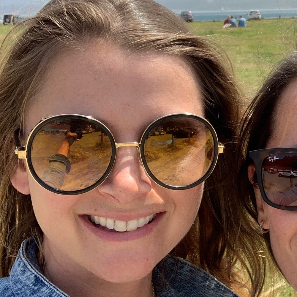 Meet your Posher, Cindy